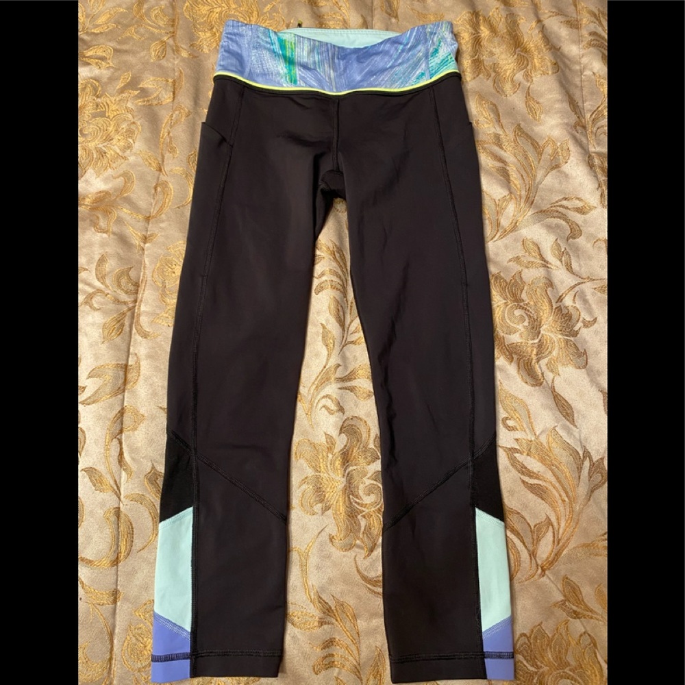 Lululemon Cropped